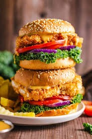 CHICKEN BURGER